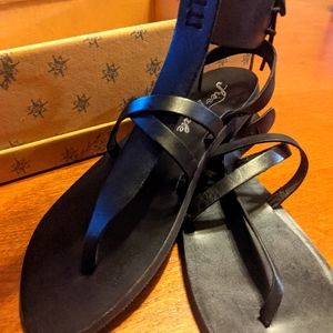 Free People NEW w/Box All leather boho Sandals.